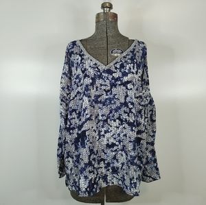 Juicy Couture blue & gray sequin print sparkle v neck cold shoulder top